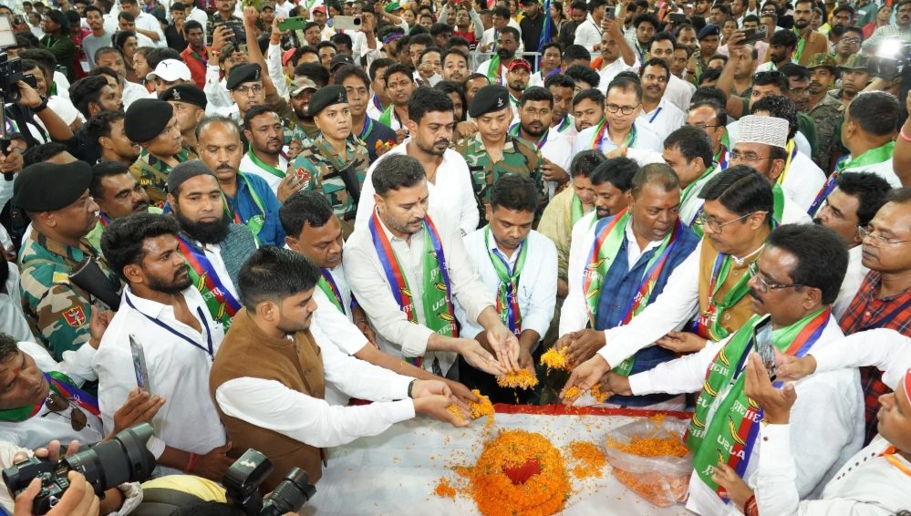 सुदेश महतो का झामुमो पर हमला: झामुमो ने की झारखंड आंदोलन की सौदेबाजी , हेमंत सरकार पर जमीन और महिला योजनाओं को लेकर तीखा हमला