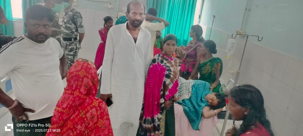 खेत में धान रोपते समय दर्दनाक हादसा,वज्रपात से दो महिलाओं की मौत, तीन घायल