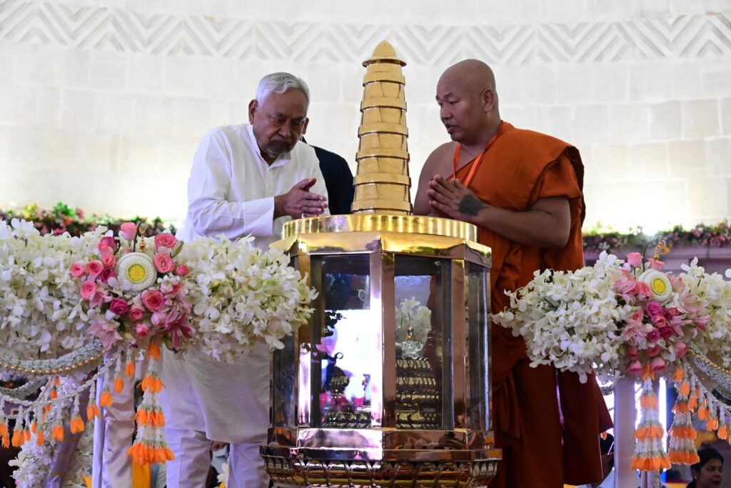 मुख्यमंत्री नीतीश कुमार ने वैशाली में बने बुद्ध सम्यक दर्शन संग्रहालय एवं स्मृति स्तूप का किया उद्घाटन