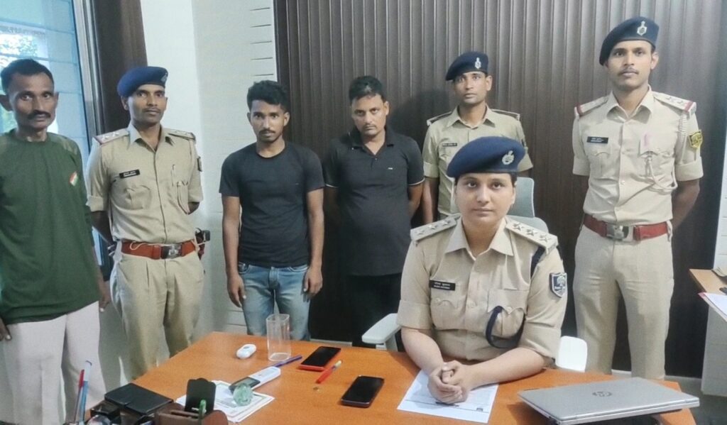 फर्जी एप्प के माध्यम से एसपी के सरकारी नंबर से कॉल कर ठगी करने वाला दो साइबर ठग गिरफ्तार