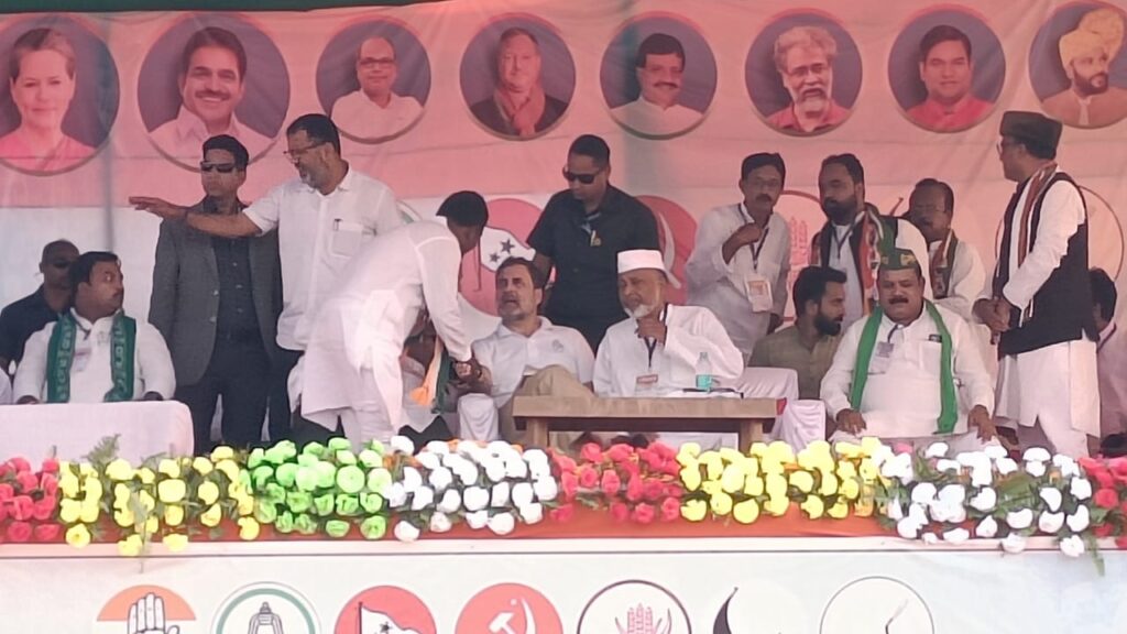 राहुल गांधी का बीजेपी पर हमला कहा- बिहार सरकार को ब्यूरोक्रेट्स के साथ केंद्र की भाजपा सरकार चला रही है