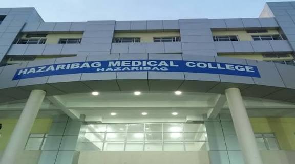 हजारीबाग ब्लड बैंक में खून की भारी कमी, मरीजों की बढ़ी मुश्किलें, थैलेसीमिया मरीजों पर संकट