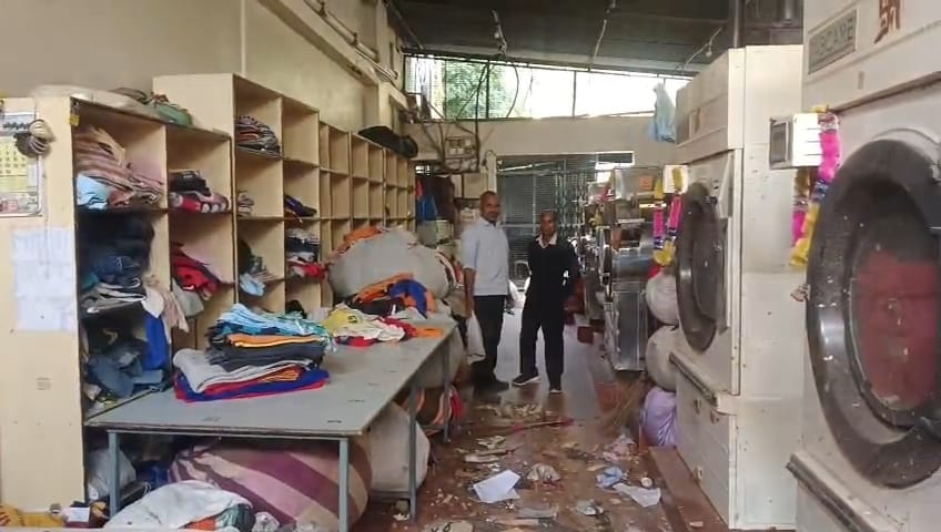 कोडरमा के ग्रिजली विद्यालय में स्टीम बॉयलर ब्लास्ट, पांच कर्मचारी घायल, दो कर्मियों की हालत गंभीर, विद्यालय प्रबंधन पर लापरवाही का गंभीर आरोप