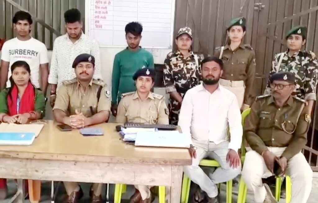 मोतिहारी में अवैध आर्केस्ट्रा पर पुलिस का छापा, तीन नाबालिग लड़कियाें को किया गया रेस्क्यू, पॉक्सो एक्ट में केस