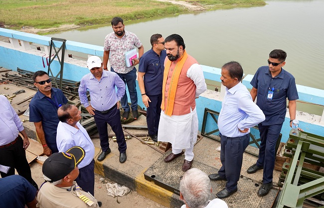 विक्रमशिला पुल को लेकर बड़ा ऐलान, 30 नवंबर तक बहाल होगा आवागमन,मुख्यमंत्री ने किया निरीक्षण, तीन स्लैब बदलेंगे; तब तक मुफ्त रहेगा बेली ब्रिज