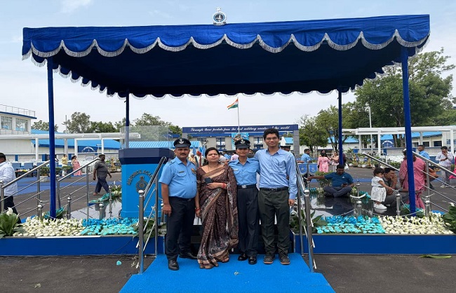 छपरा की दिव्यांशी सिंह ने रचा इतिहास, एनडीए से वायुसेना में कमीशन पाने वाली पहली महिला कैडेट बनीं