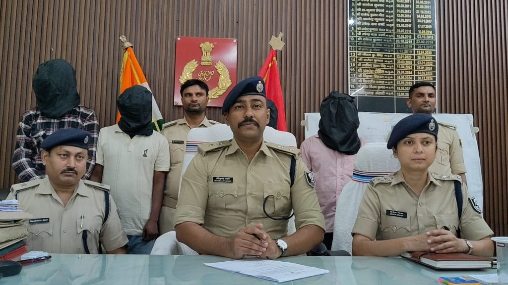 मुजफ्फरपुर में 4 हजार डायजेपाम इंजेक्शन जब्त, नेपाल तस्करी नेटवर्क का खुलासा