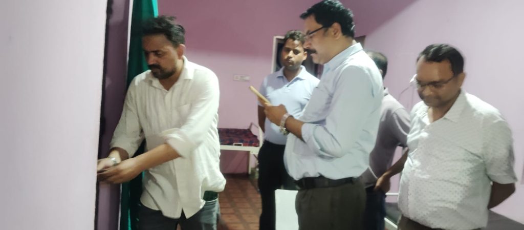 चतरा में गर्भवती महिला की मौत पर प्रशासन की बड़ी कार्रवाई, मेदांता हॉस्पिटल सील