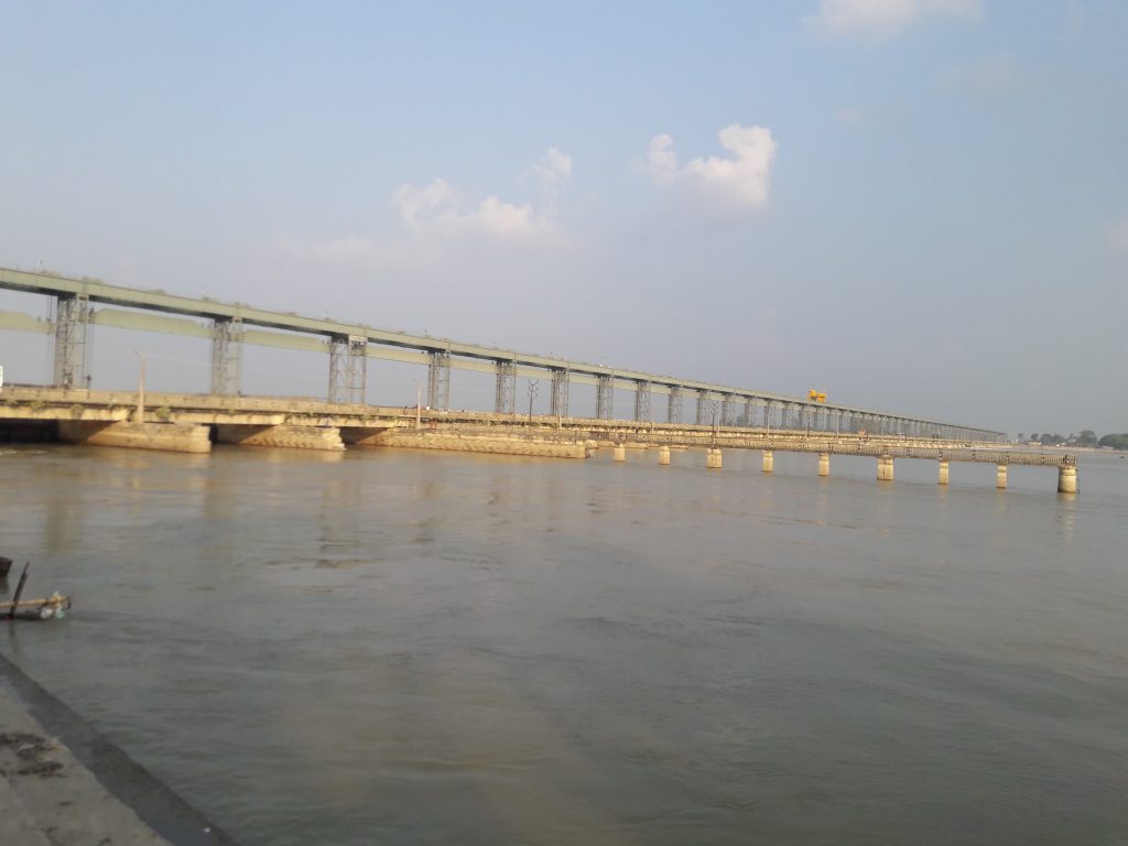 नेपाल में बारिश का असर, कोसी नदी के बढ़ते जलस्तर से प्रशासन अलर्ट, 7 फाटक खोले गए