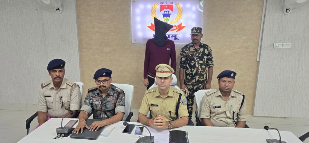 विनीत तिवारी हत्याकांड: पलामू पुलिस ने दूसरे आरोपित को झांसी से दबोचा, तीन की तलाश जारी