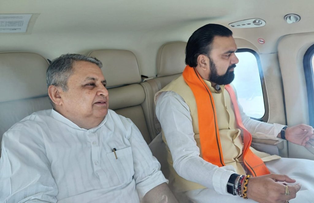 नेपाल की आपदा के बीच बिहार में बाढ़ का खतरा कम, सीएम ने वाल्मीकिनगर बराज का किया निरीक्षण