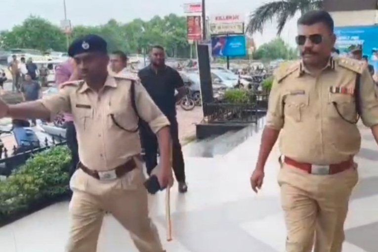 जमशेदपुर के रेस्टोरेंट में विवाद के बाद फायरिंग, चार घायल