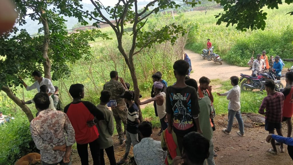 ससुराल आए दामाद की धारदार हथियार से ह/त्या, मकई के खेत में मिला शव
