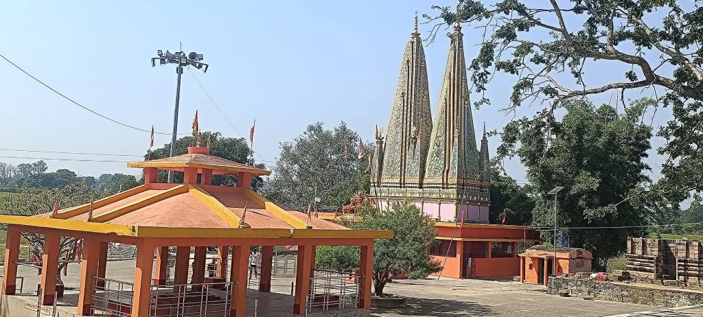 झारखंड के बलबल में प्रकृति, आस्था और इतिहास का अद्भुत संगम,नवरात्र में मां बागेश्वरी मंदिर में उमड़ते हैं श्रद्धालु