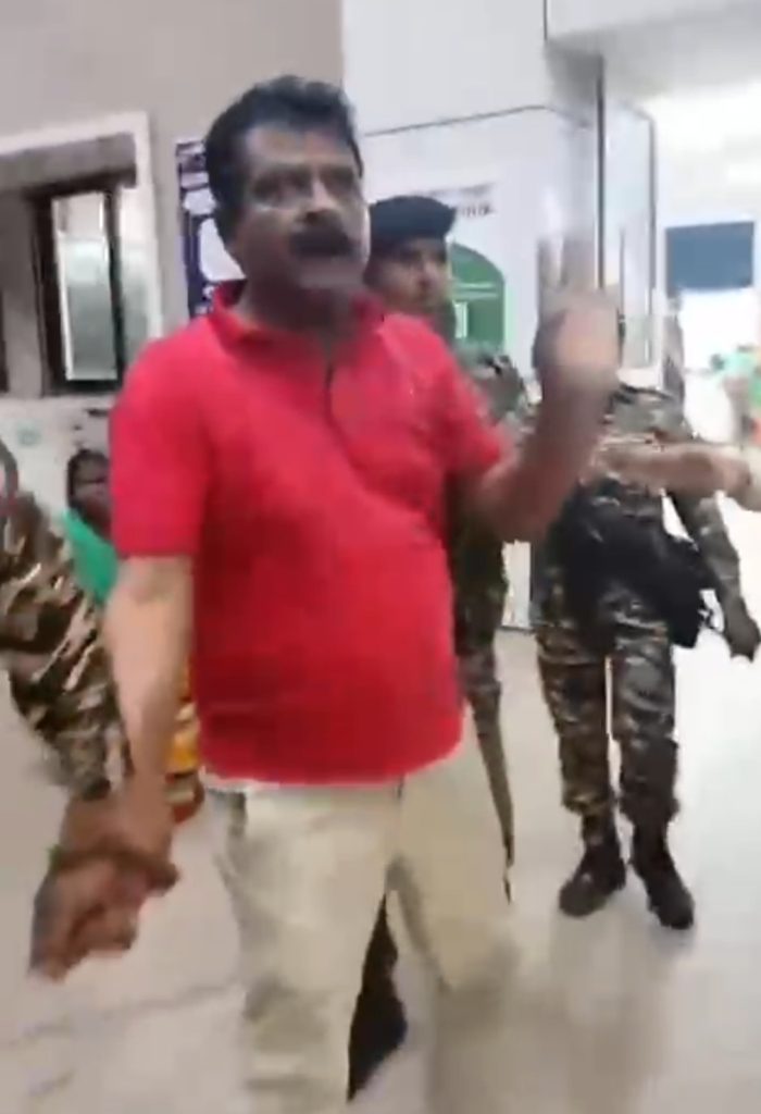 734 करोड़ के फर्जी GST मामले में स्क्रैप कारोबारी पिता-पुत्र गिरफ्तार,37 शेल कंपनियों से 5 हजार करोड़ के फर्जी चालान का आरोप